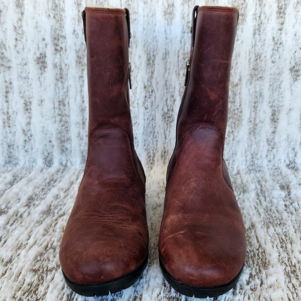 UGG Australia 'Burroughs' Waterproof Leather Boot Sherpa Brown Women's Size 6.5